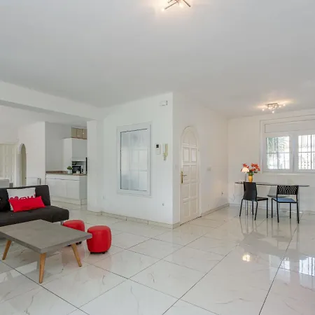 Residencia Maritima By Interhome Holiday home Empuriabrava