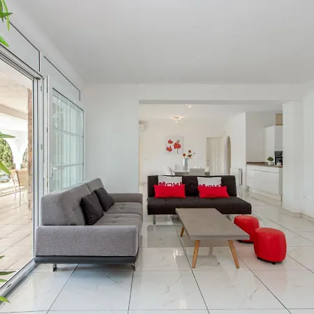 Residencia Maritima By Interhome Holiday home Empuriabrava