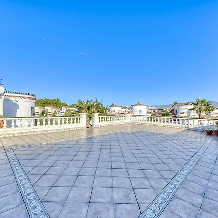 Residencia Maritima By Interhome * エンプリアブラバ